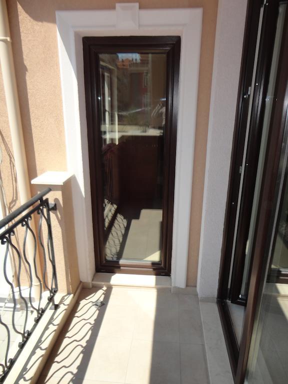 Holiday Apartments In Pomorie Quarto foto